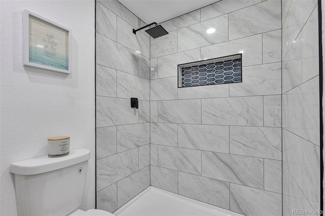 3575 S Ouray St, Aurora, CO 80013 - full bath with toilet and a tile shower