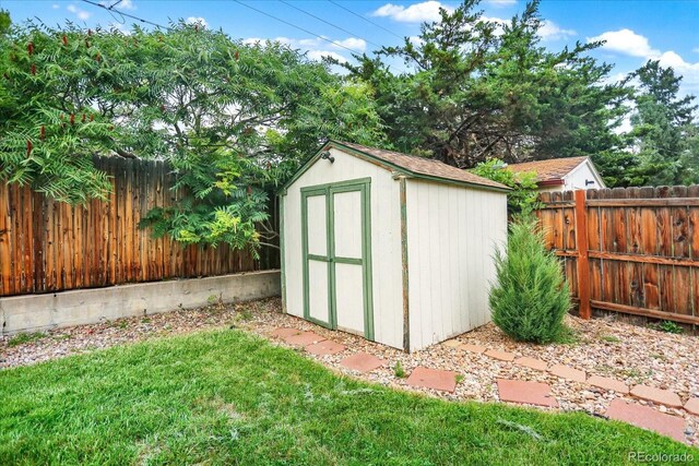 1689 S Dudley Ct, Lakewood, CO 80232 - photo 29