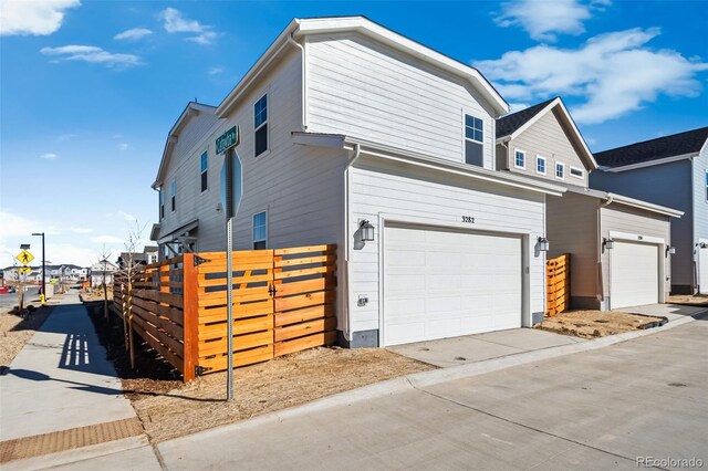 3282 N Catawba Way, Aurora, CO 80019 - view of front of house with a garage