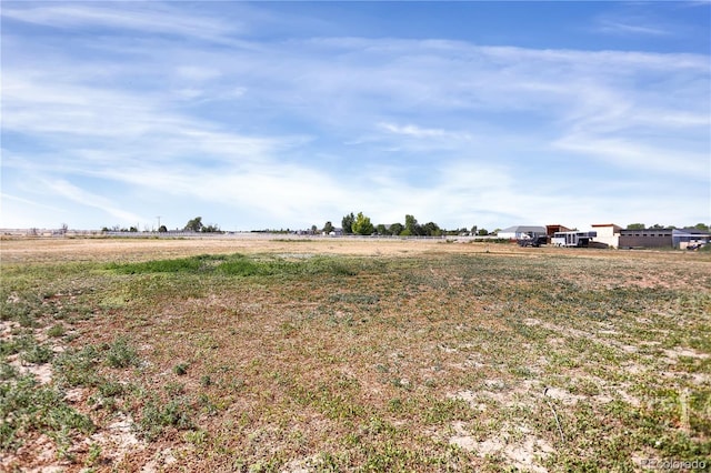 view of yard featuring a rural view