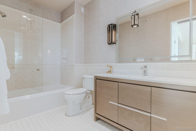 1820 Mallard Dr, Broomfield, CO 80020 - bathroom featuring vanity, toilet, and shower / bathtub combination