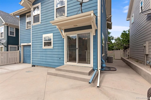 9272 E 108th Ave, Commerce City, CO 80640 - back of house with entry steps and concrete driveway