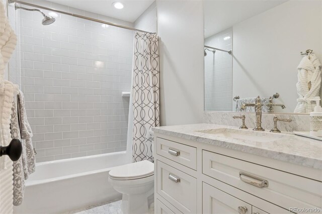2130 S Milwaukee St, Denver, CO 80210 - bathroom with recessed lighting, toilet, vanity, and shower / bath combination with curtain