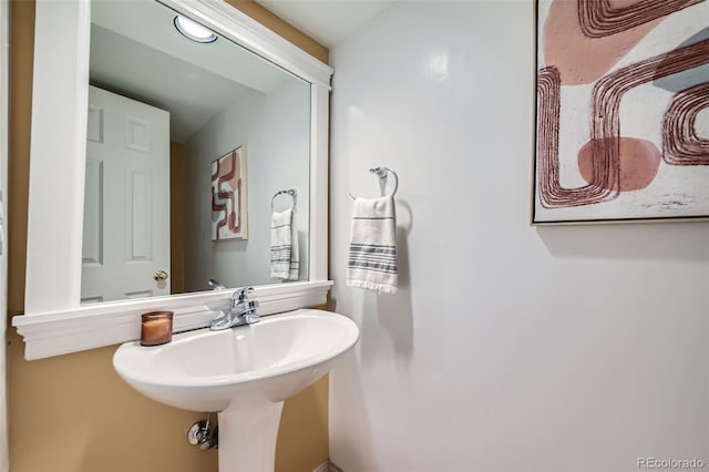 753 Pearl St, Boulder, CO 80302 - view of bathroom