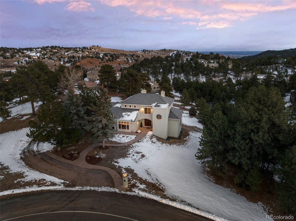 view of aerial view at dusk