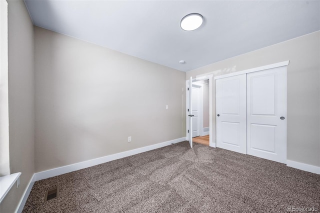 4064 S Olathe Ct, Aurora, CO 80013 - unfurnished bedroom with carpet and a closet