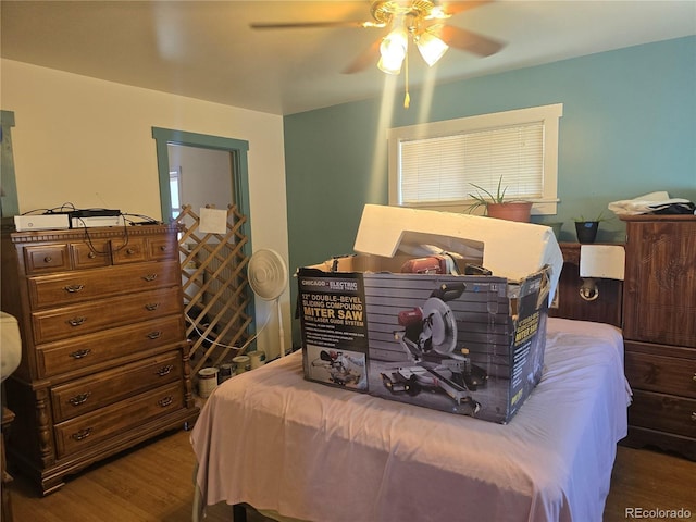 1215 E 7th St, Trinidad, CO 81082 - bedroom with wood finished floors and a ceiling fan