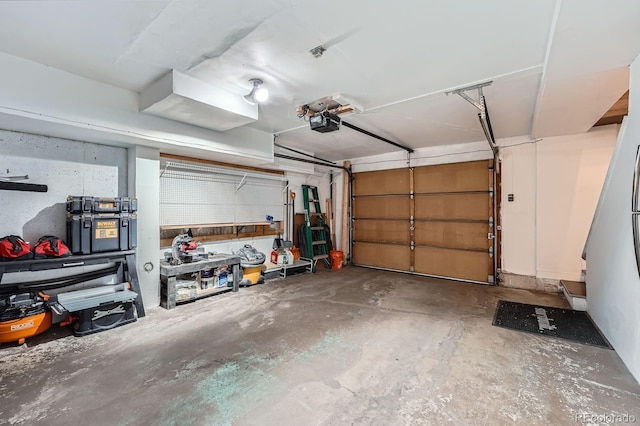 2286 S Pitkin Way Unit A, Aurora, CO 80013 - garage featuring a garage door opener
