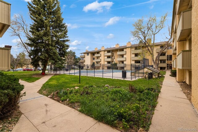 3035 Oneal Pkwy Unit 20V, Boulder, CO 80301 - view of property's community with a swimming pool