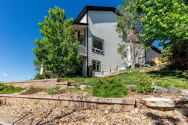 7852 Solstice Way, Castle Rock, CO 80108 - view of side of home