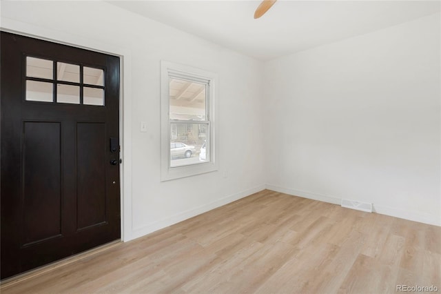 entrance foyer with light hardwood / wood-style floors and ceiling fan