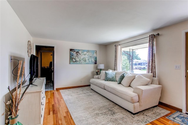 2785 Skyline Dr, Westminster, CO 80030 - living area featuring light wood finished floors and baseboards