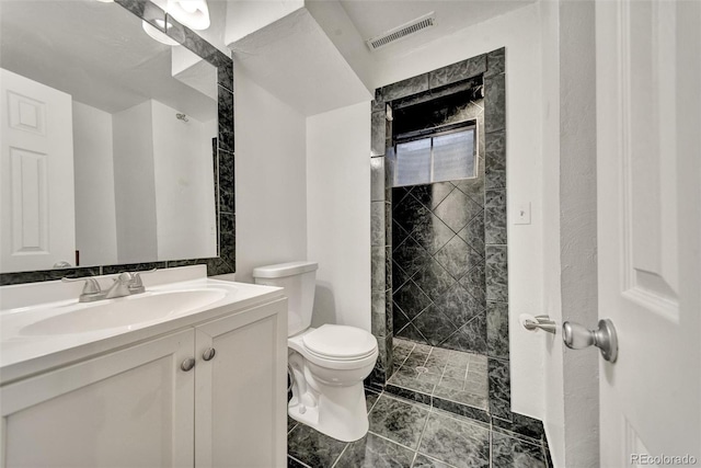 2279 S Lewiston St, Aurora, CO 80013 - full bathroom featuring vanity and a shower