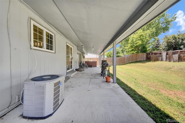 2279 S Lewiston St, Aurora, CO 80013 - fenced backyard with a patio area