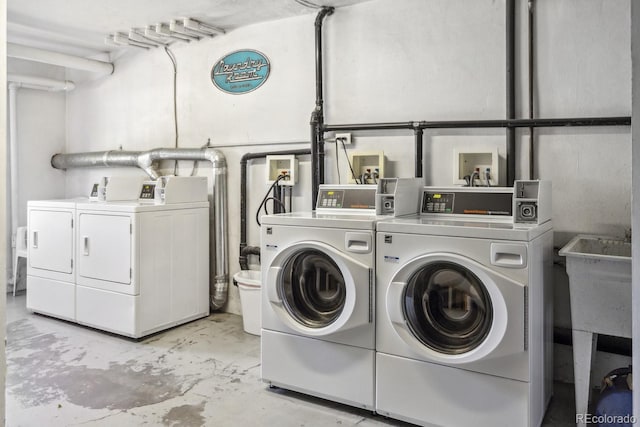 1450 Albion St Unit 206, Denver, CO 80220 - community laundry room with washing machine and clothes dryer