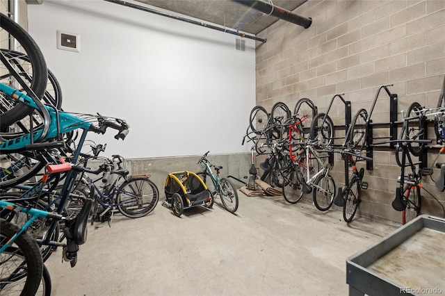 2374 S University Blvd Unit 202, Denver, CO 80210 - garage with bike storage