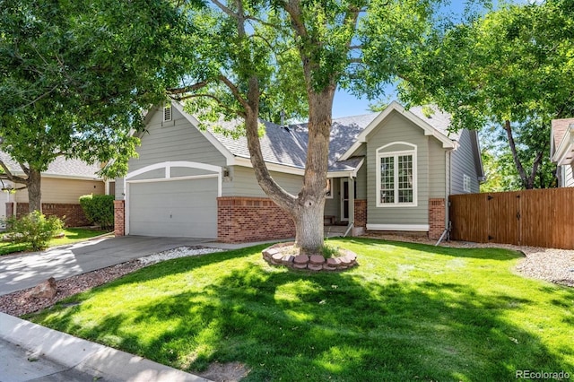 view of front of house with a front yard