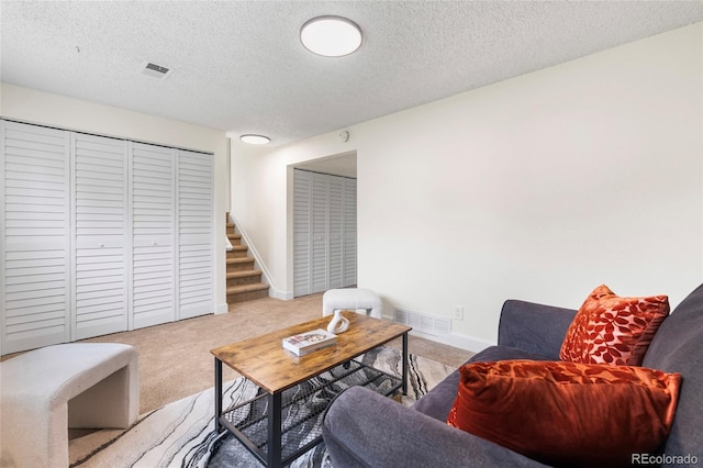 5160 Blackhawk Way, Denver, CO 80239 - photo 18
