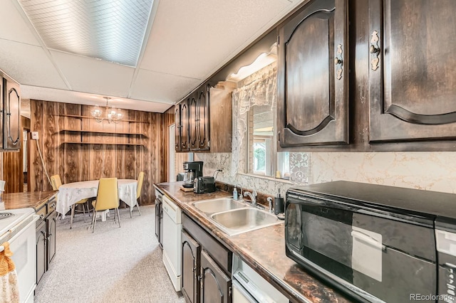8247 Vanguard Dr, Denver, CO 80221 - photo 9