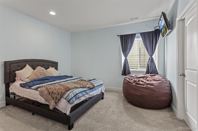 bedroom featuring carpet floors