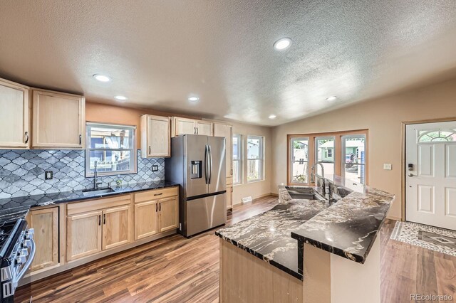 253 Cherokee Pl, Brighton, CO 80603 - photo 3