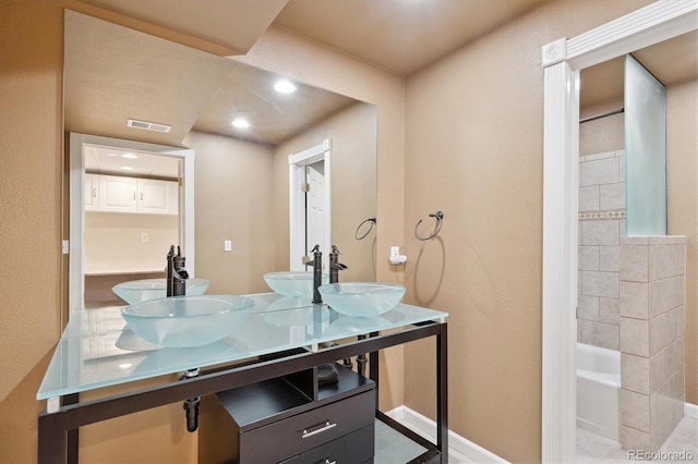 bathroom with vanity