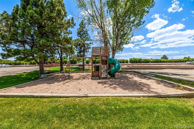 5995 W Hampden Ave Unit 20B, Denver, CO 80227 - communal playground with a lawn