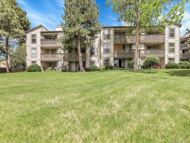 7318 S Xenia Cir Unit B, Centennial, CO 80112 - view of apartment building / complex
