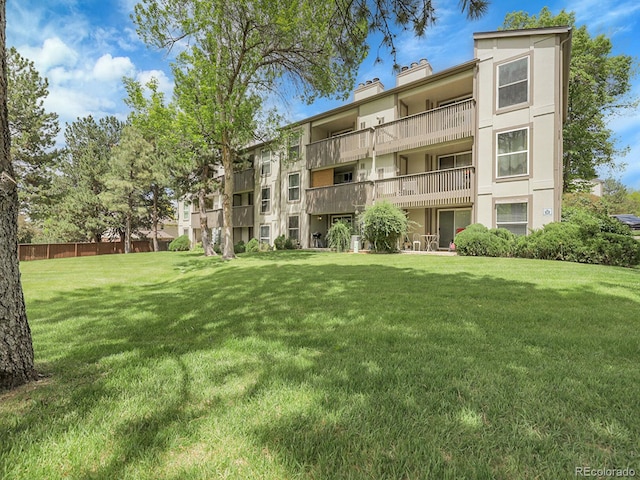 7318 S Xenia Cir Unit B, Centennial, CO 80112 - view of building exterior