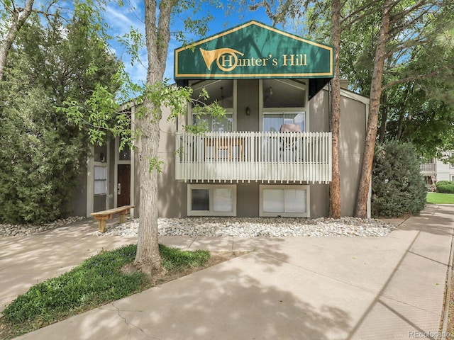 7318 S Xenia Cir Unit B, Centennial, CO 80112 - view of front of property with a balcony