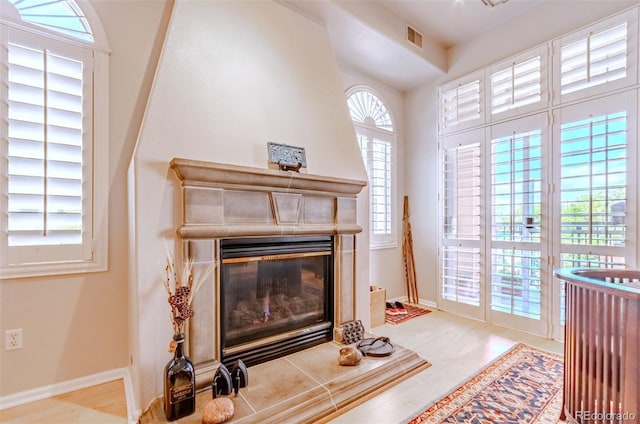 1100 Cherokee St Unit 304, Denver, CO 80204 - photo 2