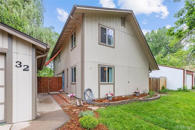 32 Powder Horn Pl, Longmont, CO 80504 - view of side of home with an outdoor structure