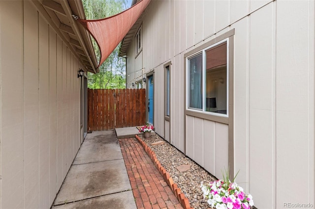 32 Powder Horn Pl, Longmont, CO 80504 - view of side of home