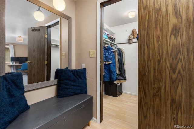 32 Powder Horn Pl, Longmont, CO 80504 - spacious closet featuring wood finished floors
