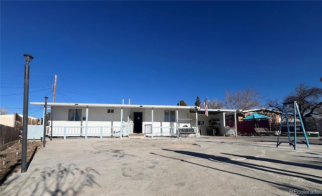 view of manufactured / mobile home