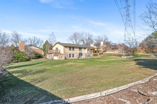 6735 E Lake Cir, Centennial, CO 80111 - view of yard featuring a deck
