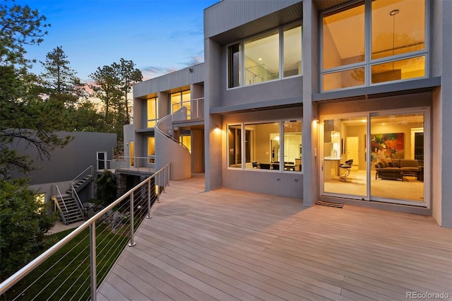 view of deck at dusk