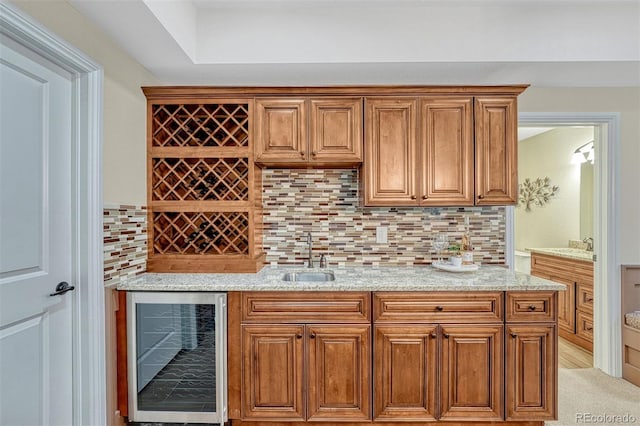 10365 Prairie Sky Pl, Lone Tree, CO 80124 - indoor bar featuring wine cooler and tasteful backsplash
