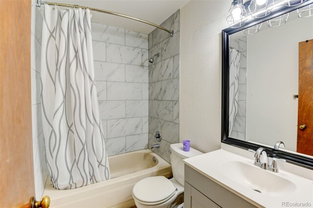 8555 Angela Ln, Parker, CO 80134 - bathroom featuring shower / bath combo with shower curtain, vanity, and toilet