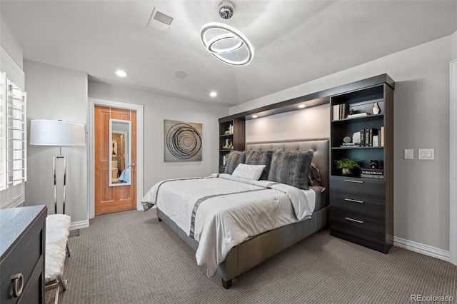 bedroom with carpet flooring