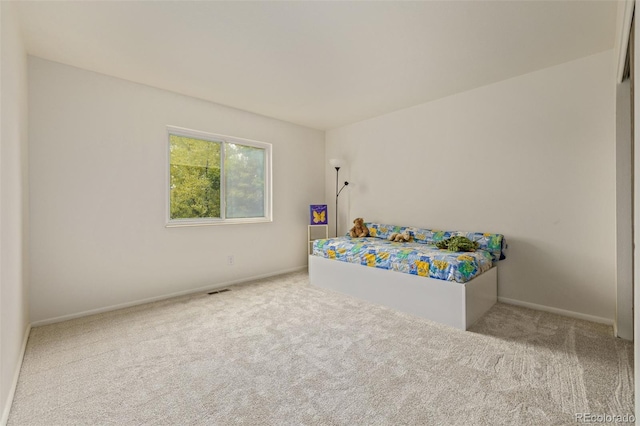 bedroom with carpet flooring