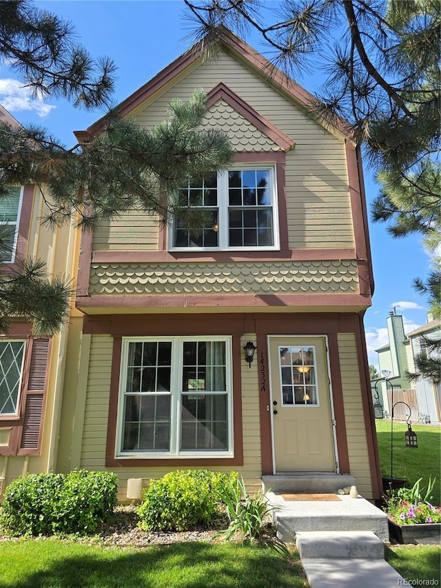 14232 E Hawaii Cir Unit A, Aurora, CO 80012 - view of victorian home