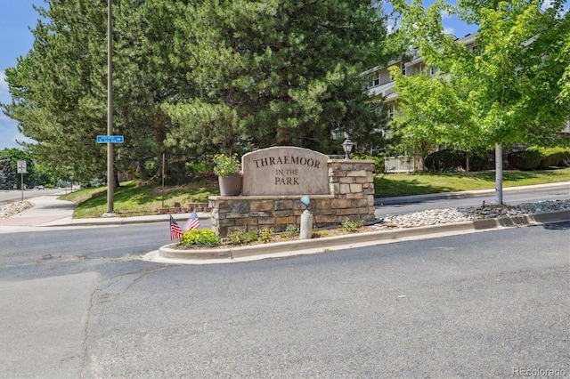 6781 W Yale Ave, Lakewood, CO 80227 - photo 1