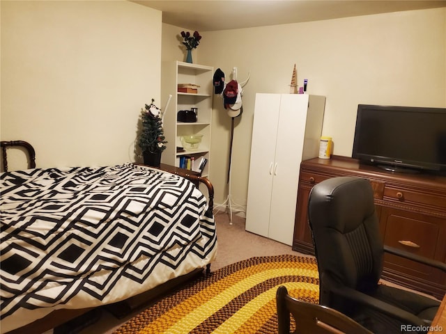 view of carpeted bedroom