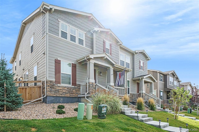 view of front of house with a front yard