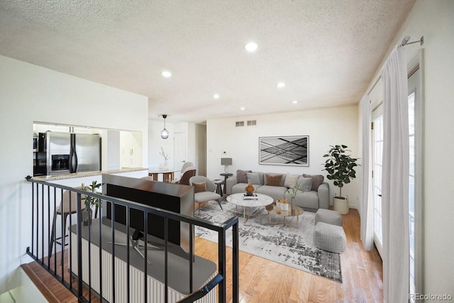 1250 S Monaco Pkwy Unit 44, Denver, CO 80224 - photo 2