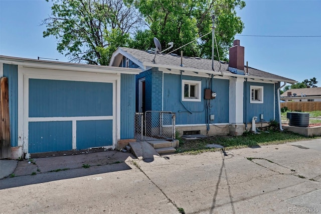 3151 N Elizabeth St, Denver, CO 80205 - bungalow featuring a chimney