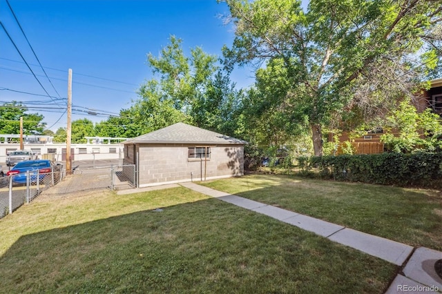 2431 S York St, Denver, CO 80210 - view of yard