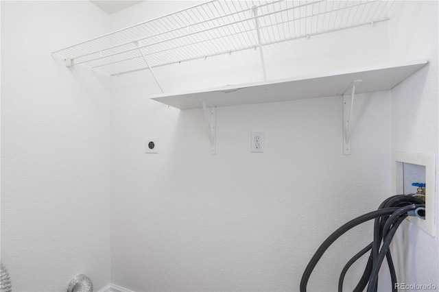 washroom with washer hookup