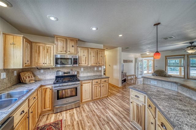 1075 S Woodland Ave, Woodland Park, CO 80863 - photo 12